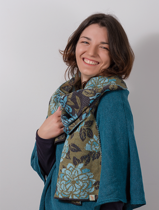 SCARVES - BLOOM - MERINO - -